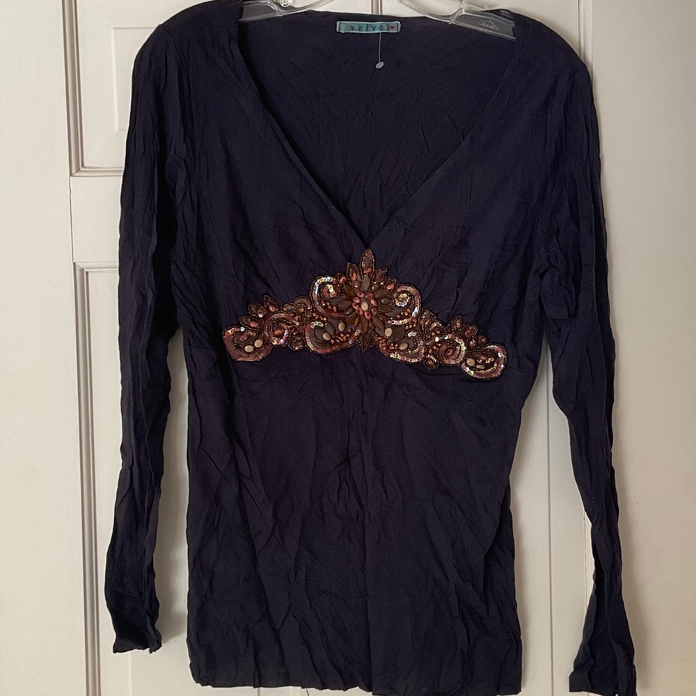NEW VELVET BEJEWELED TOP V NECK LARGE FROM NEIMAN MARCUS would fit medium